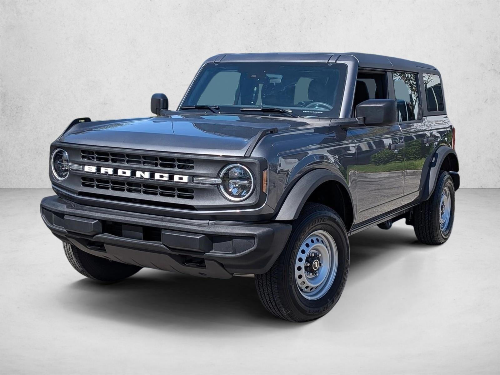2025 Ford Bronco Base 4 Door 4x4