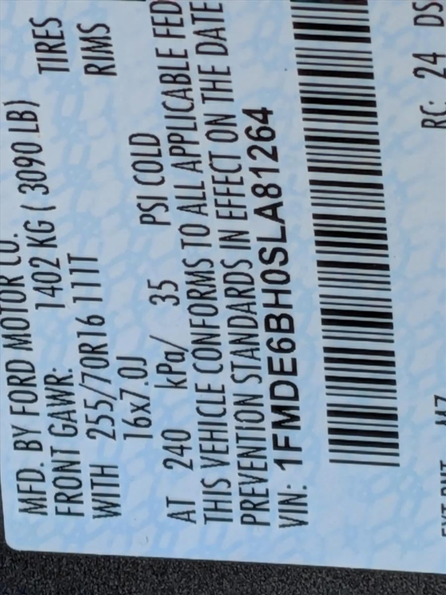 2025 Ford Bronco Base 4 Door 4x4