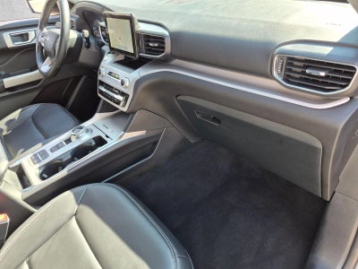 2024 Ford Explorer XLT RWD