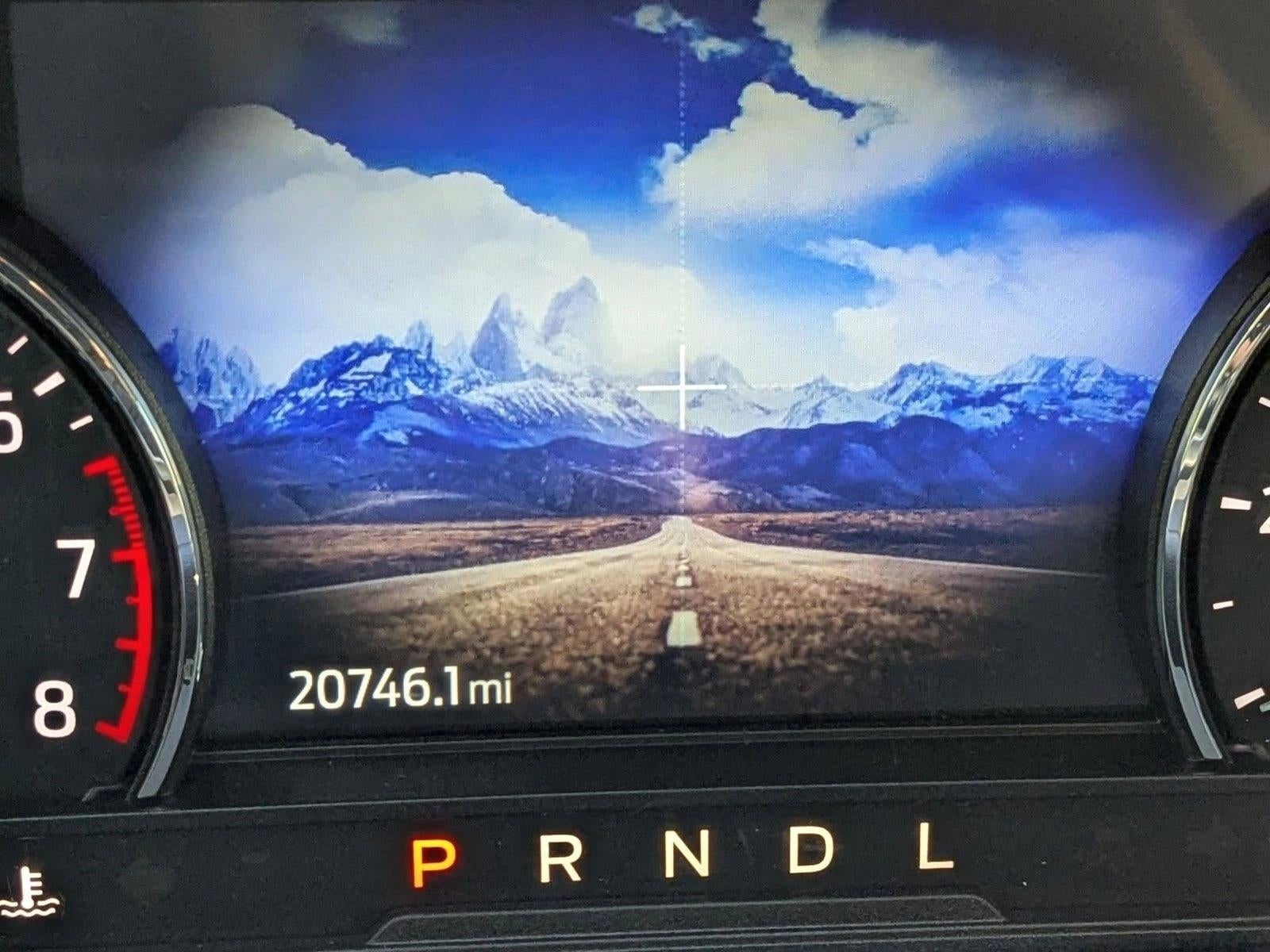 2022 Ford Explorer XLT RWD