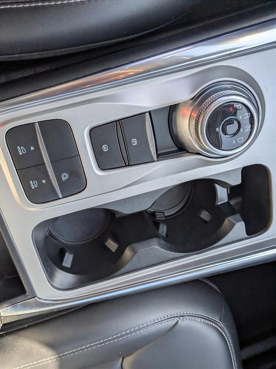 2022 Ford Explorer XLT RWD