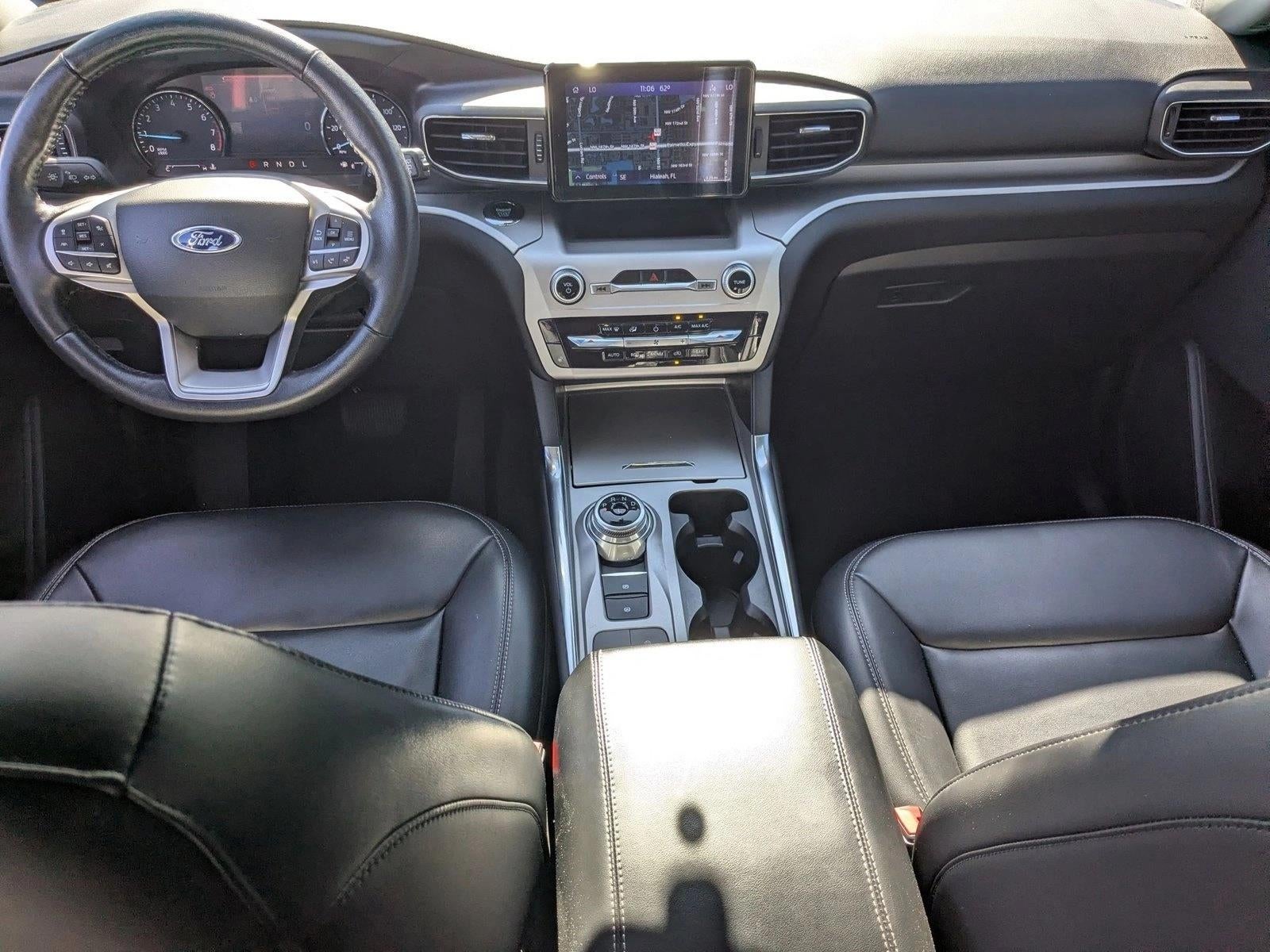 2022 Ford Explorer XLT RWD