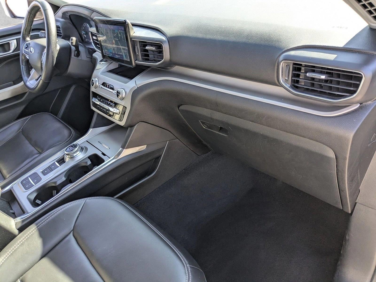 2022 Ford Explorer XLT RWD