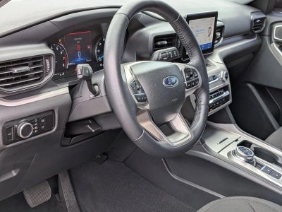 2023 Ford Explorer XLT RWD
