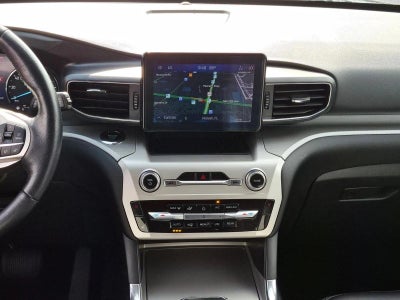 2022 Ford Explorer XLT RWD