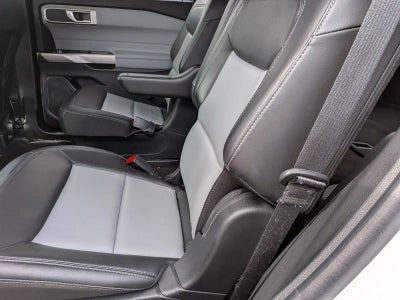 2023 Ford Explorer XLT RWD