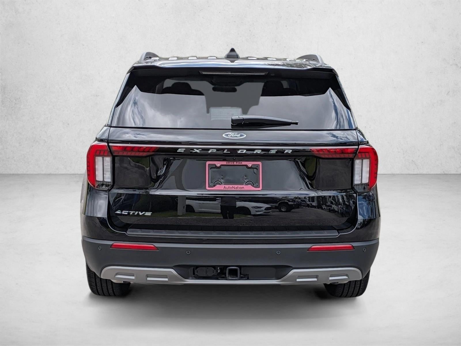 2026 Ford Explorer Active w/200A Pkg RWD