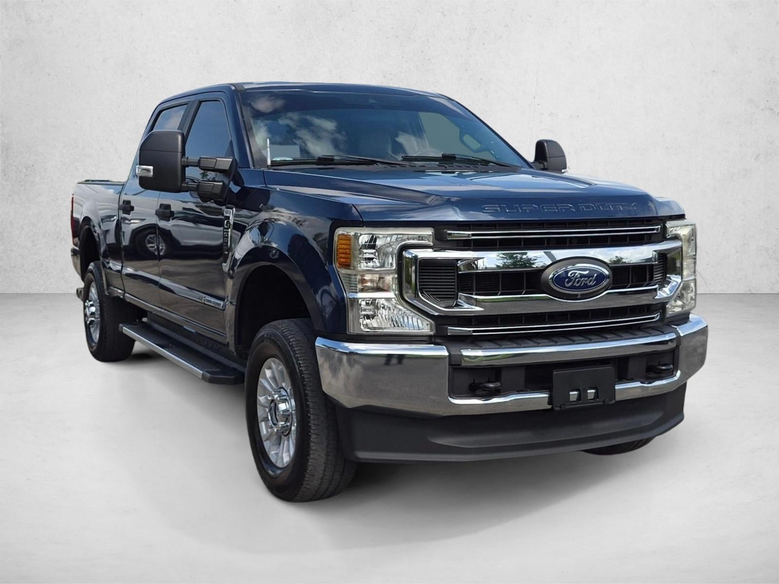 2020 Ford Super Duty F-250 SRW XL 4WD Crew Cab 6.75' Box
