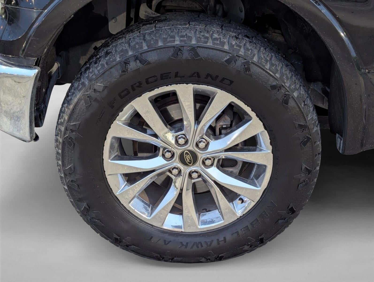 2016 Ford F-150 2WD SuperCrew 5-1/2 Ft Box Lariat