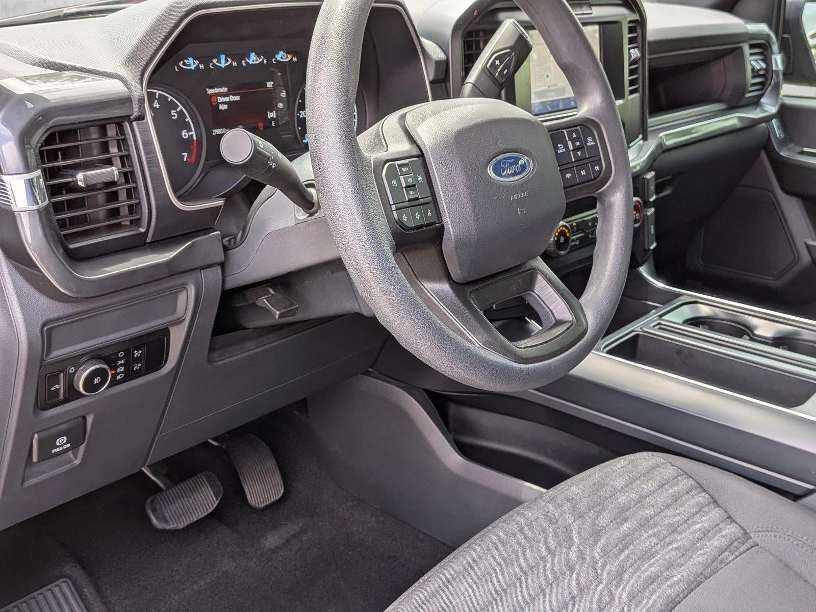 2023 Ford F-150 XL 2WD SuperCrew 5.5' Box