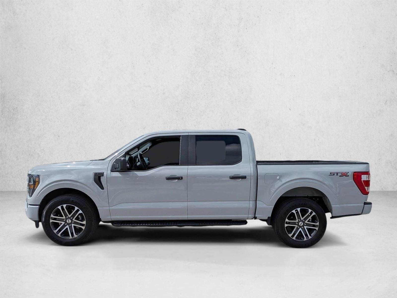 2023 Ford F-150 XL 2WD SuperCrew 5.5' Box