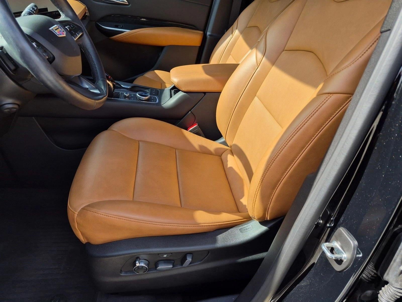 2024 Cadillac XT4 FWD 4dr Premium Luxury