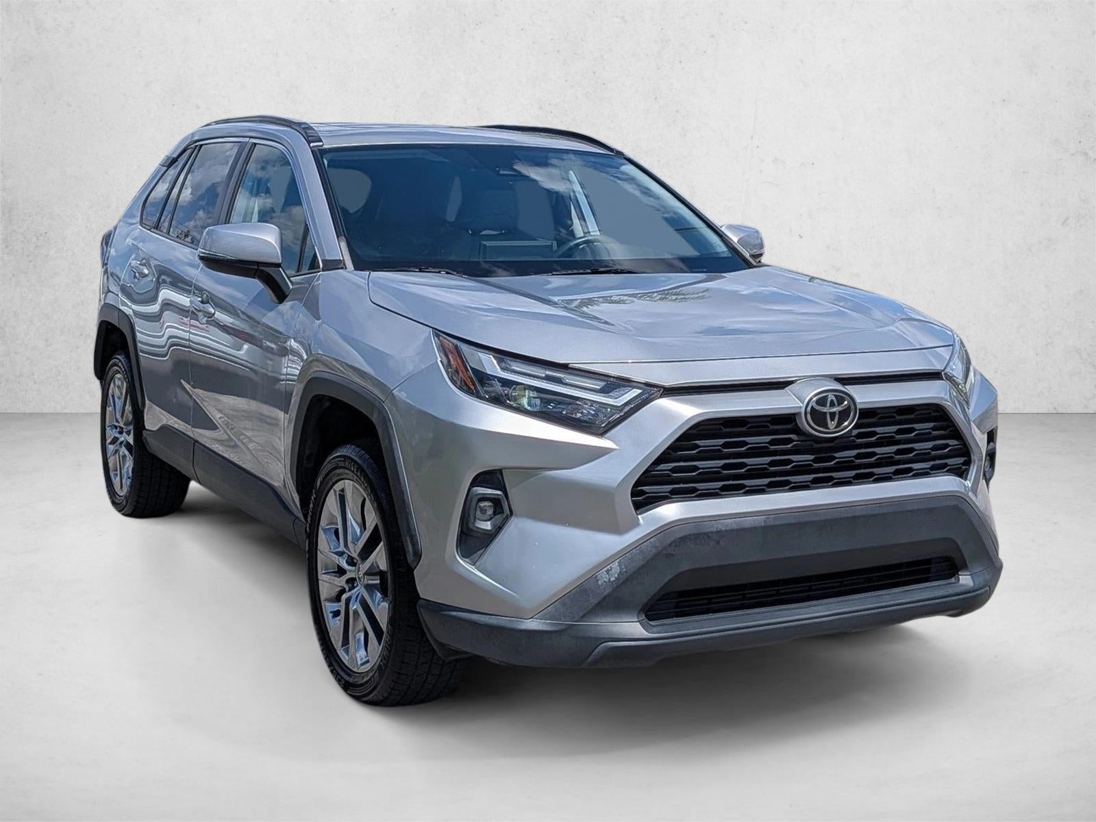 2022 Toyota RAV4 XLE Premium FWD (Natl)