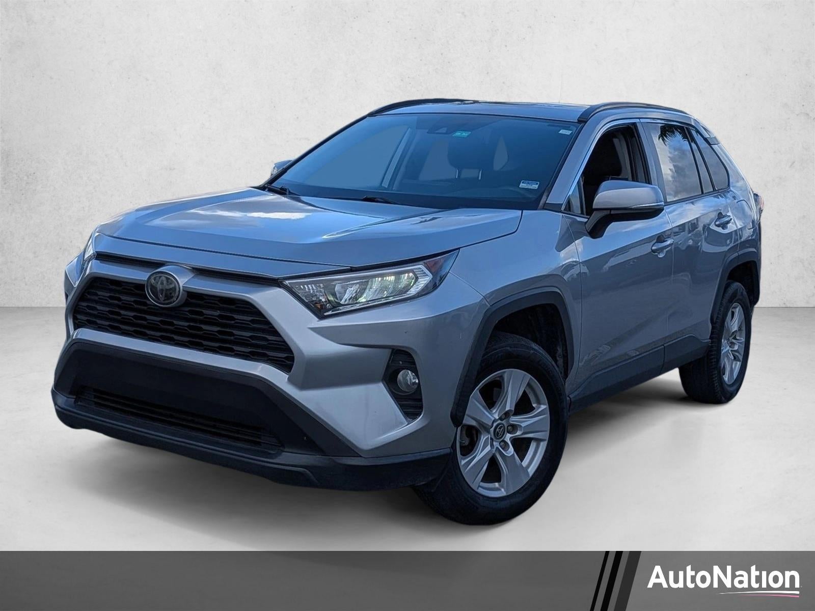 2019 Toyota RAV4 XLE FWD (GS)
