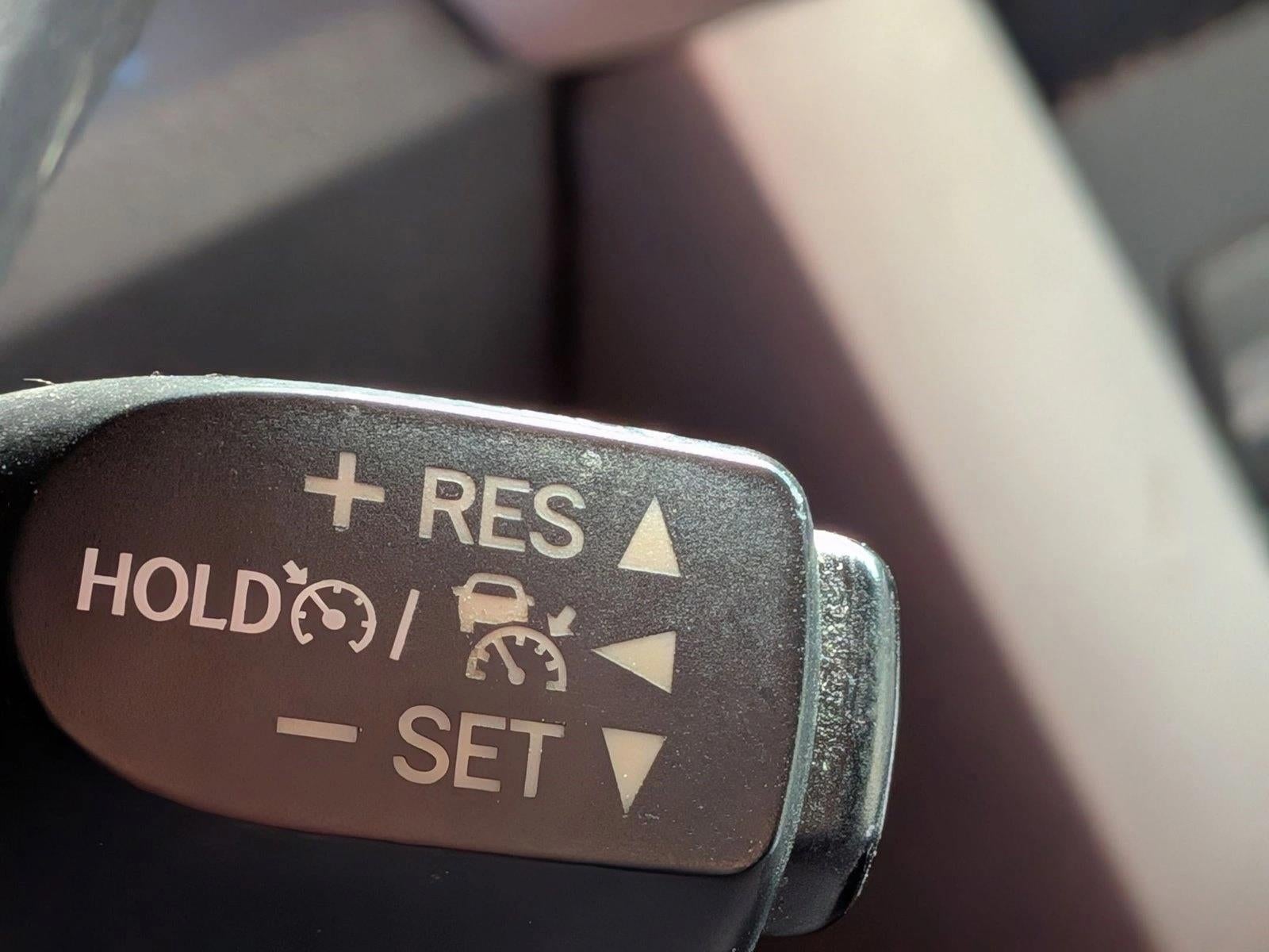 2016 Toyota RAV4 FWD 4dr Limited (Natl)