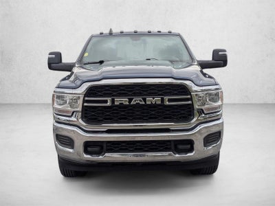2024 RAM 3500 Tradesman 4x4 Crew Cab 8' Box