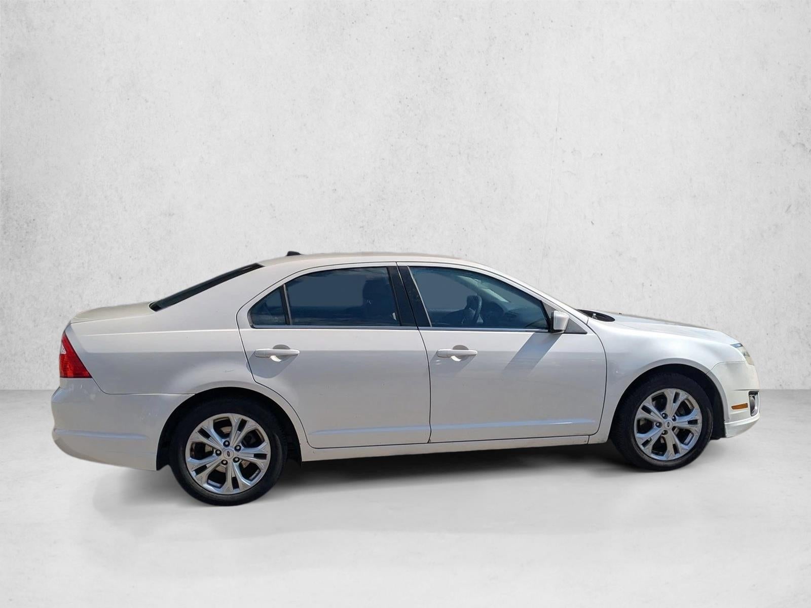 2012 Ford Fusion 4dr Sdn SE FWD