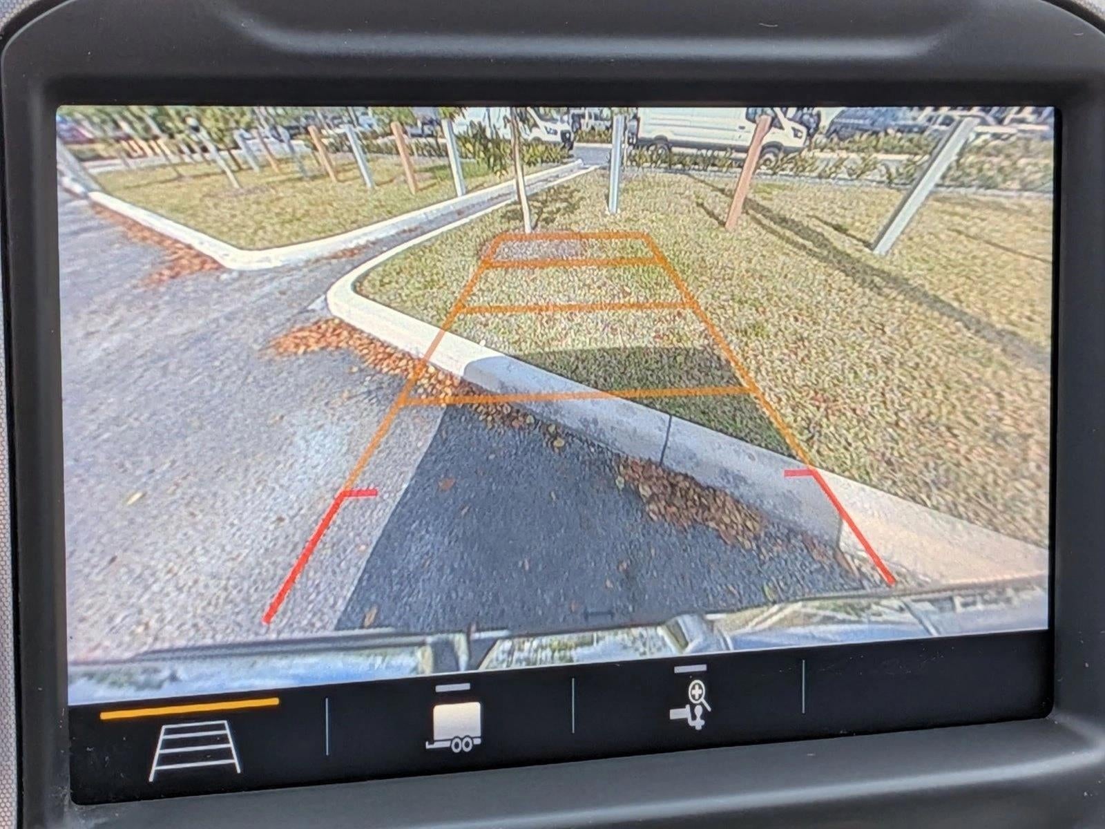 2019 GMC Sierra 1500 Crew Cab Short Box 2-Wheel Drive SLT