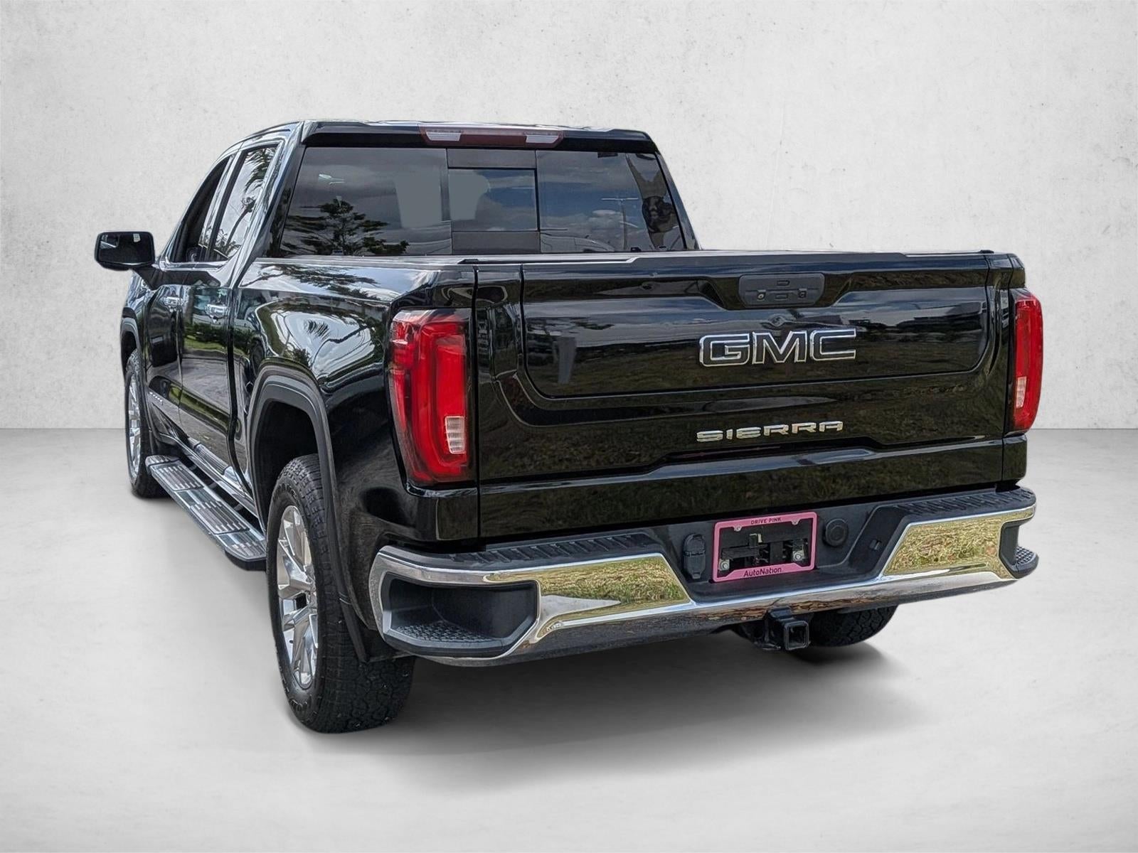 2019 GMC Sierra 1500 Crew Cab Short Box 2-Wheel Drive SLT