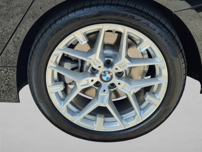 2025 BMW 330i Sedan
