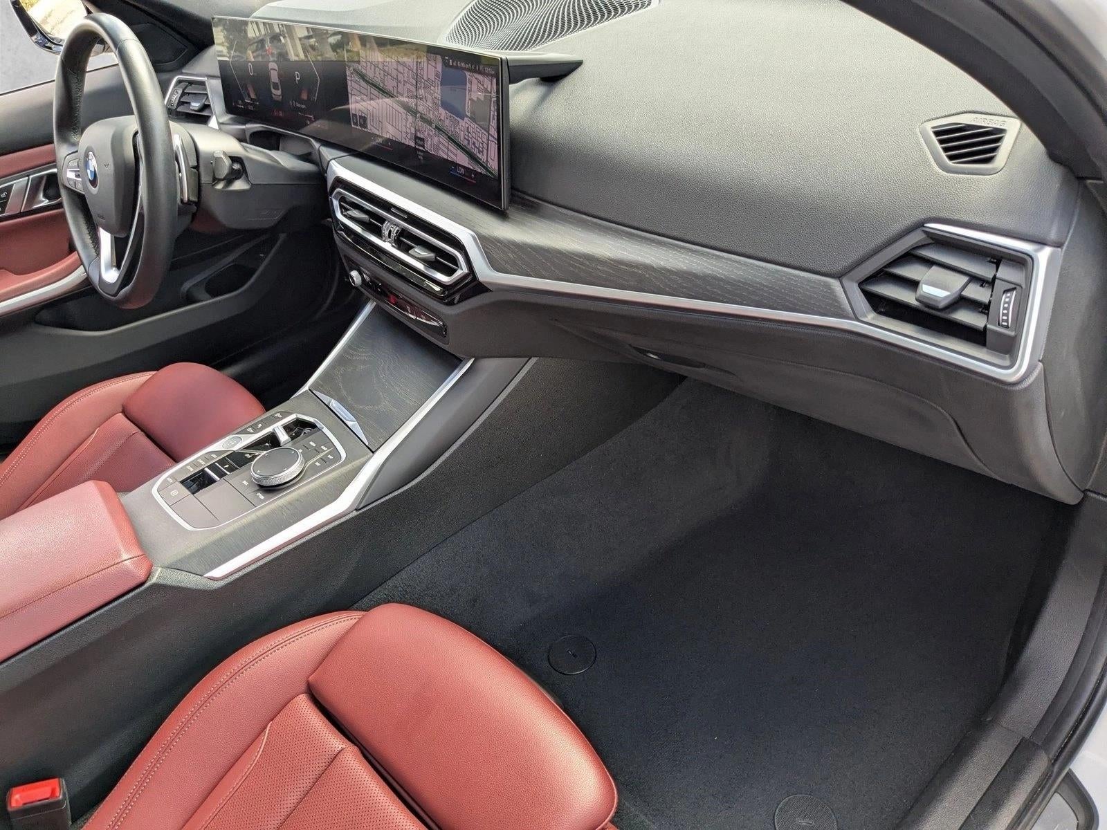 2023 BMW 330i Sedan