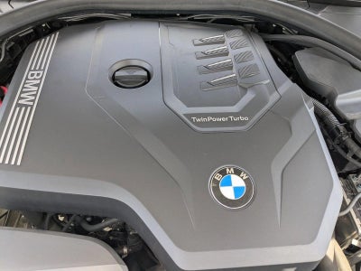 2023 BMW 330i Sedan