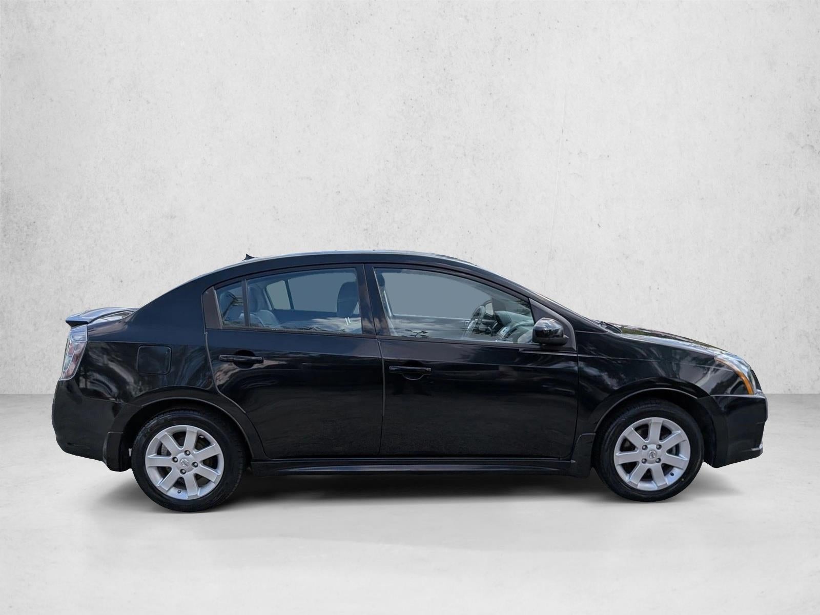 2011 Nissan Sentra 4dr Sdn I4 CVT 2.0 SR