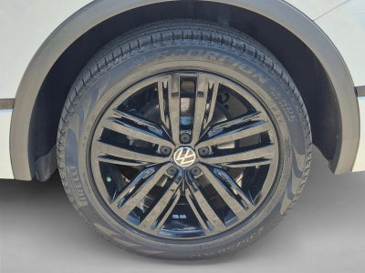 2022 Volkswagen Tiguan 2.0T SE R-Line Black FWD
