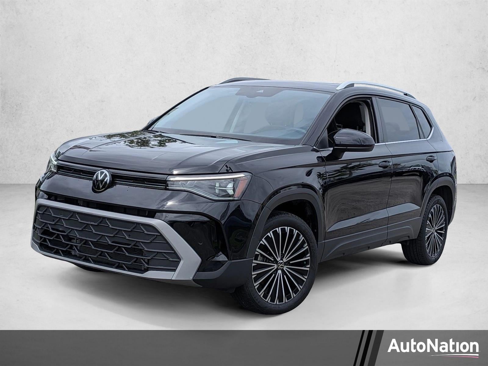 2025 Volkswagen Taos SE FWD