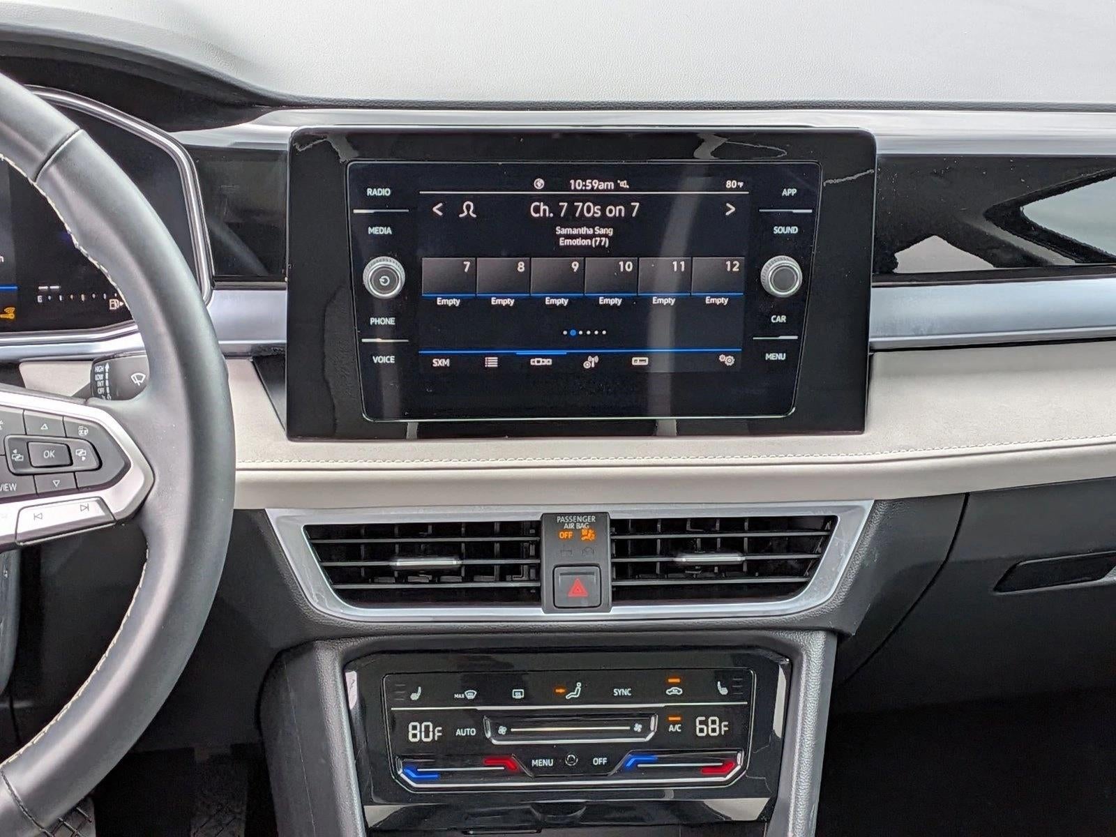 2025 Volkswagen Taos SE FWD