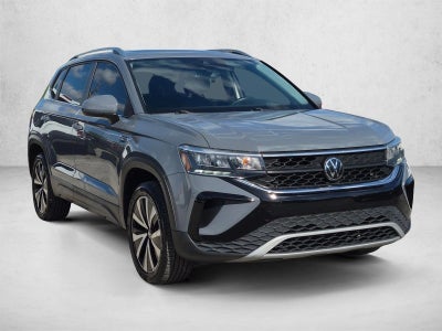 2023 Volkswagen Taos SE FWD