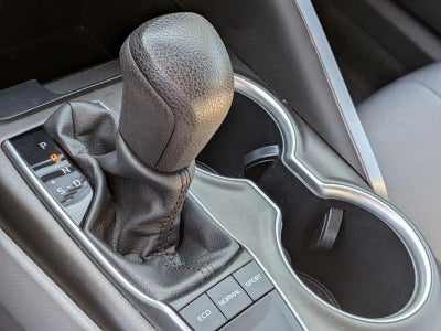 2023 Toyota Camry LE Auto (SE)