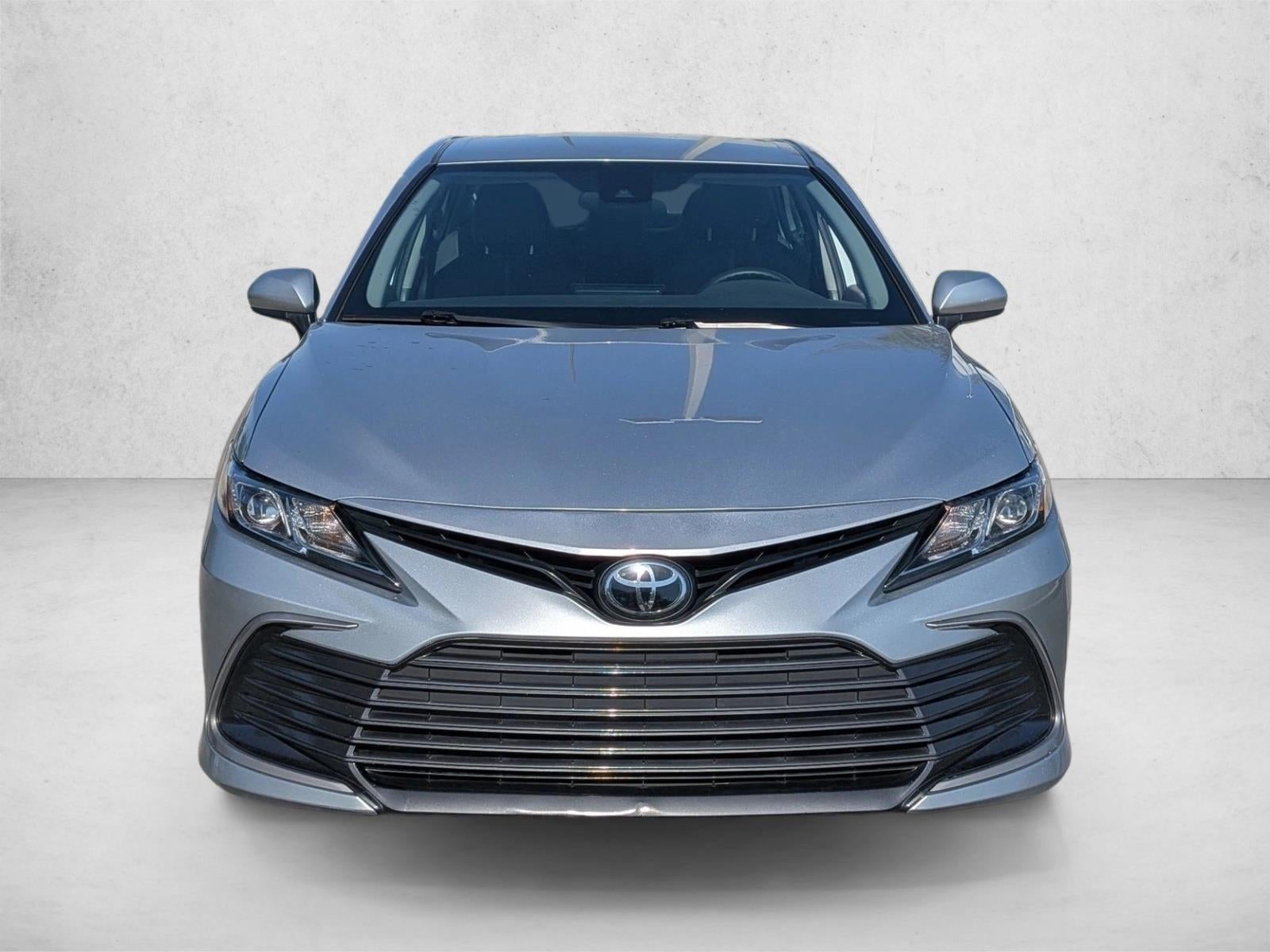 2023 Toyota Camry LE Auto (SE)