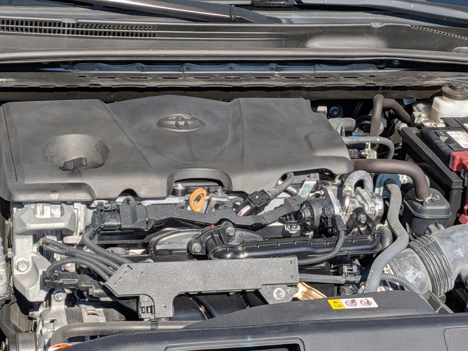 2023 Toyota Camry LE Auto (SE)