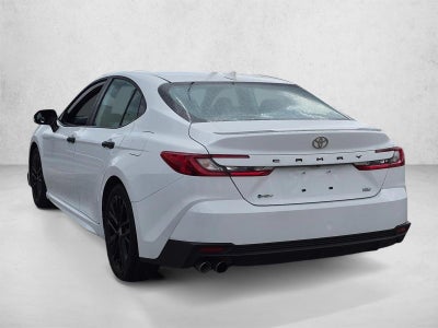 2025 Toyota Camry SE (Natl)