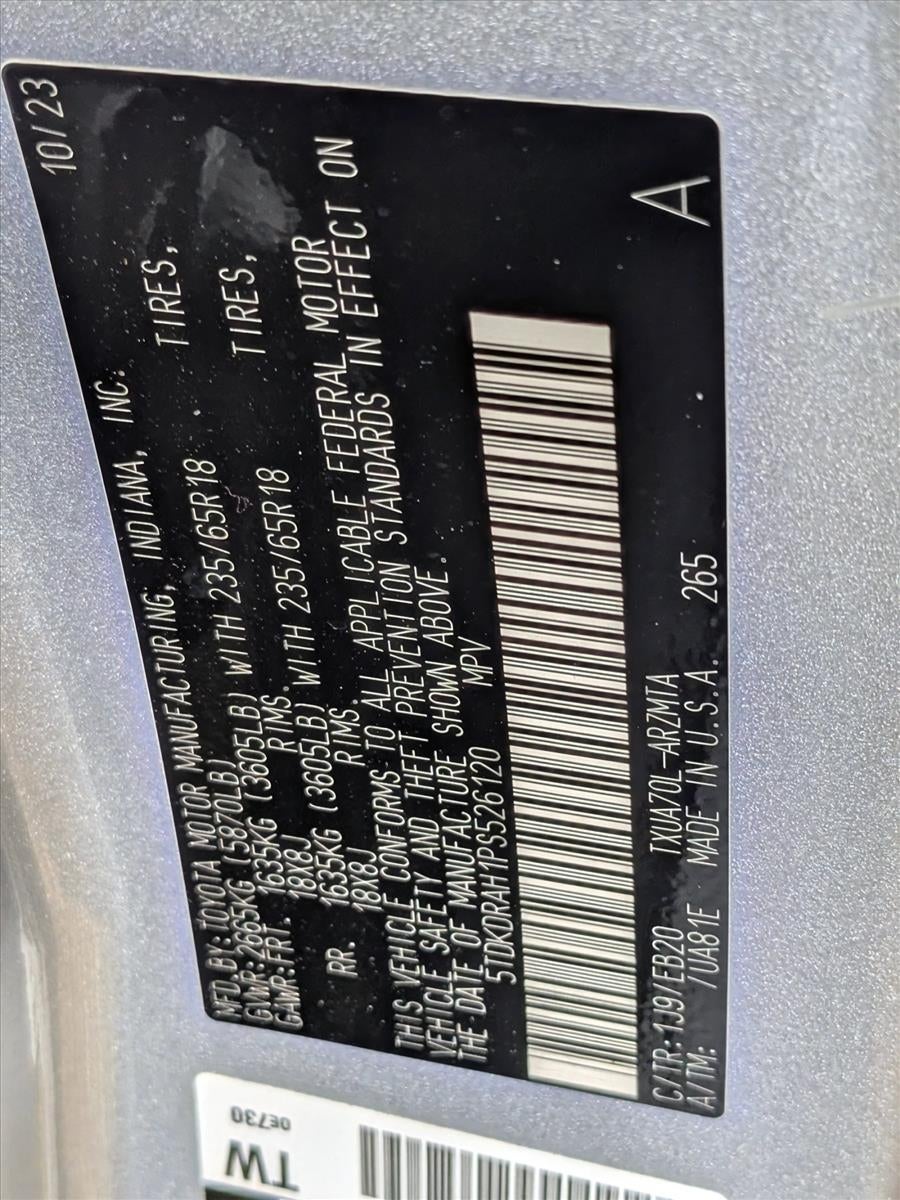 2023 Toyota Highlander XLE FWD (Natl)