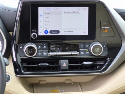 2024 Toyota Highlander XLE FWD (Natl)