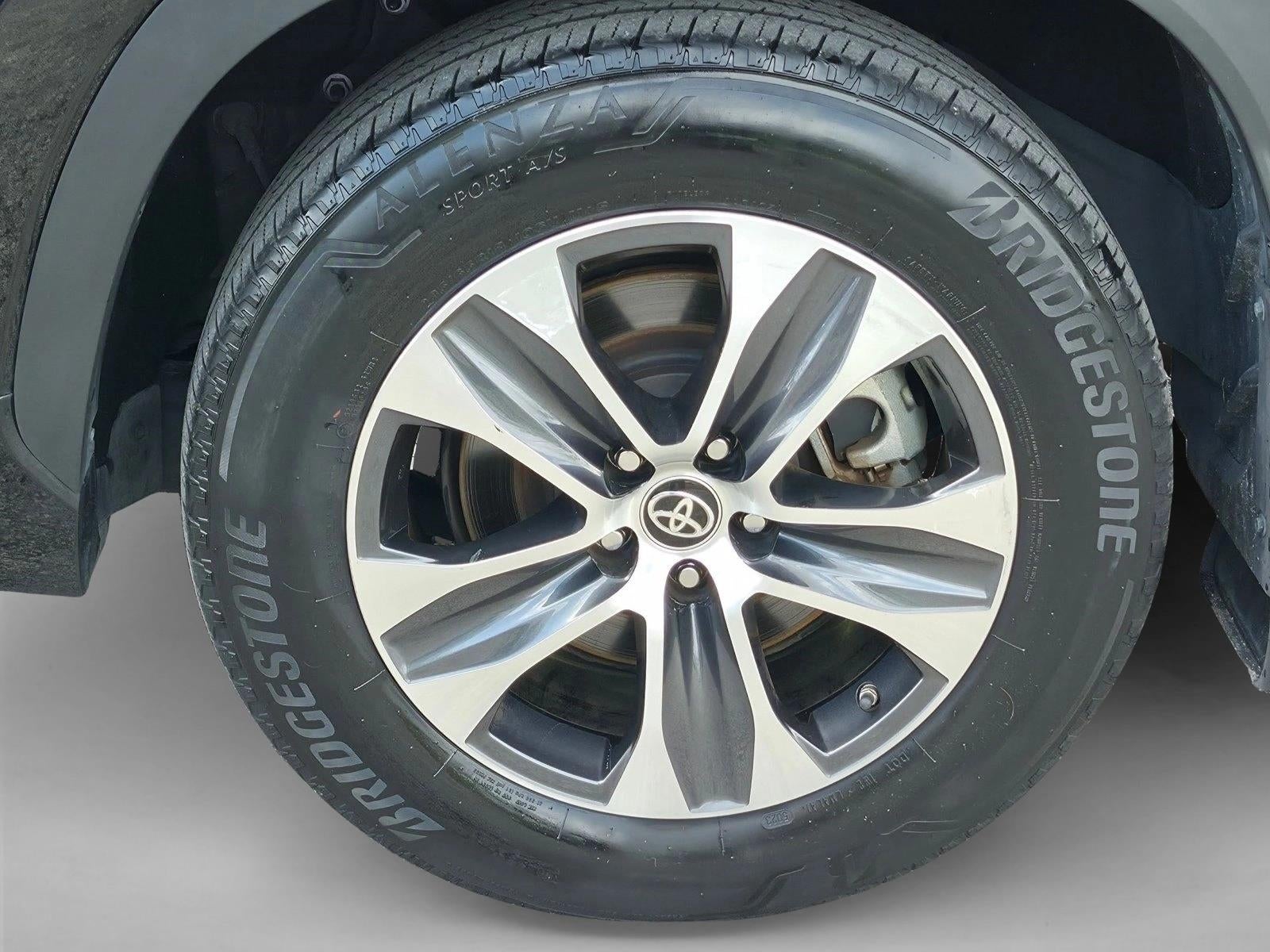 2024 Toyota Highlander XLE FWD (Natl)
