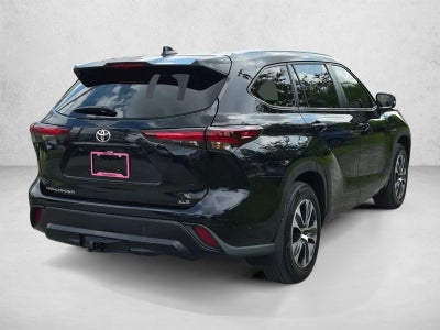 2024 Toyota Highlander XLE FWD (Natl)
