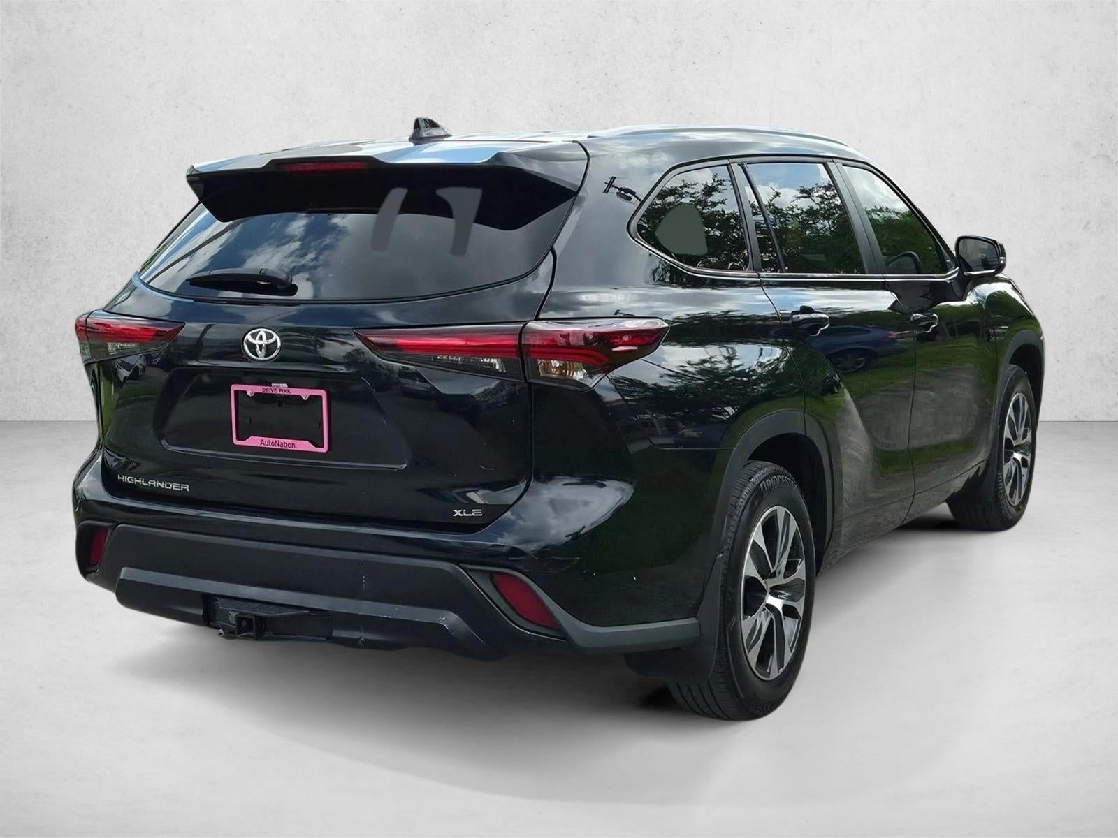 2024 Toyota Highlander XLE FWD (Natl)