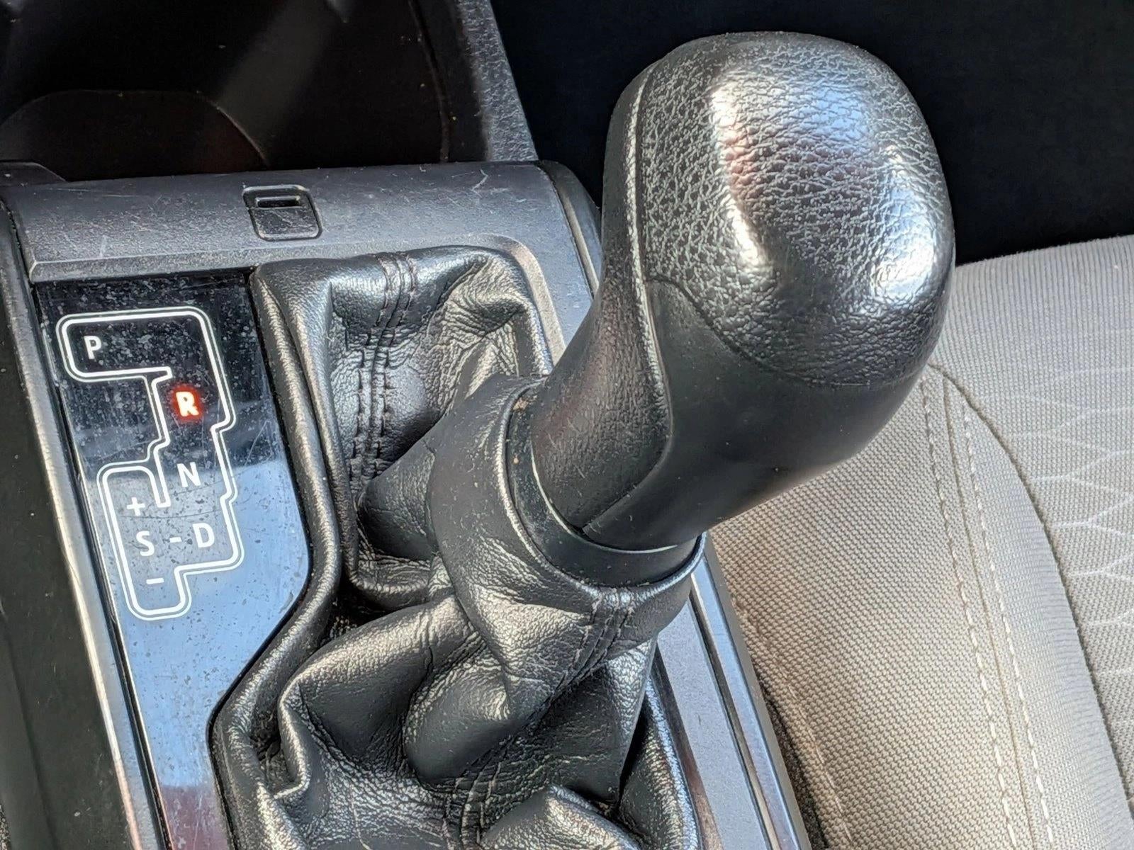 2018 Toyota Tacoma SR Double Cab 5' Bed I4 4x2 AT (GS)