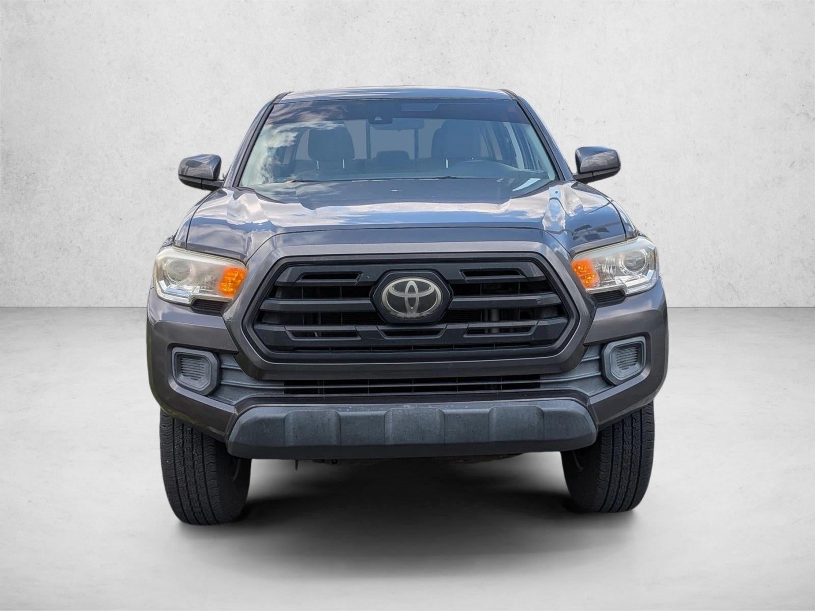 2018 Toyota Tacoma SR Double Cab 5' Bed I4 4x2 AT (GS)