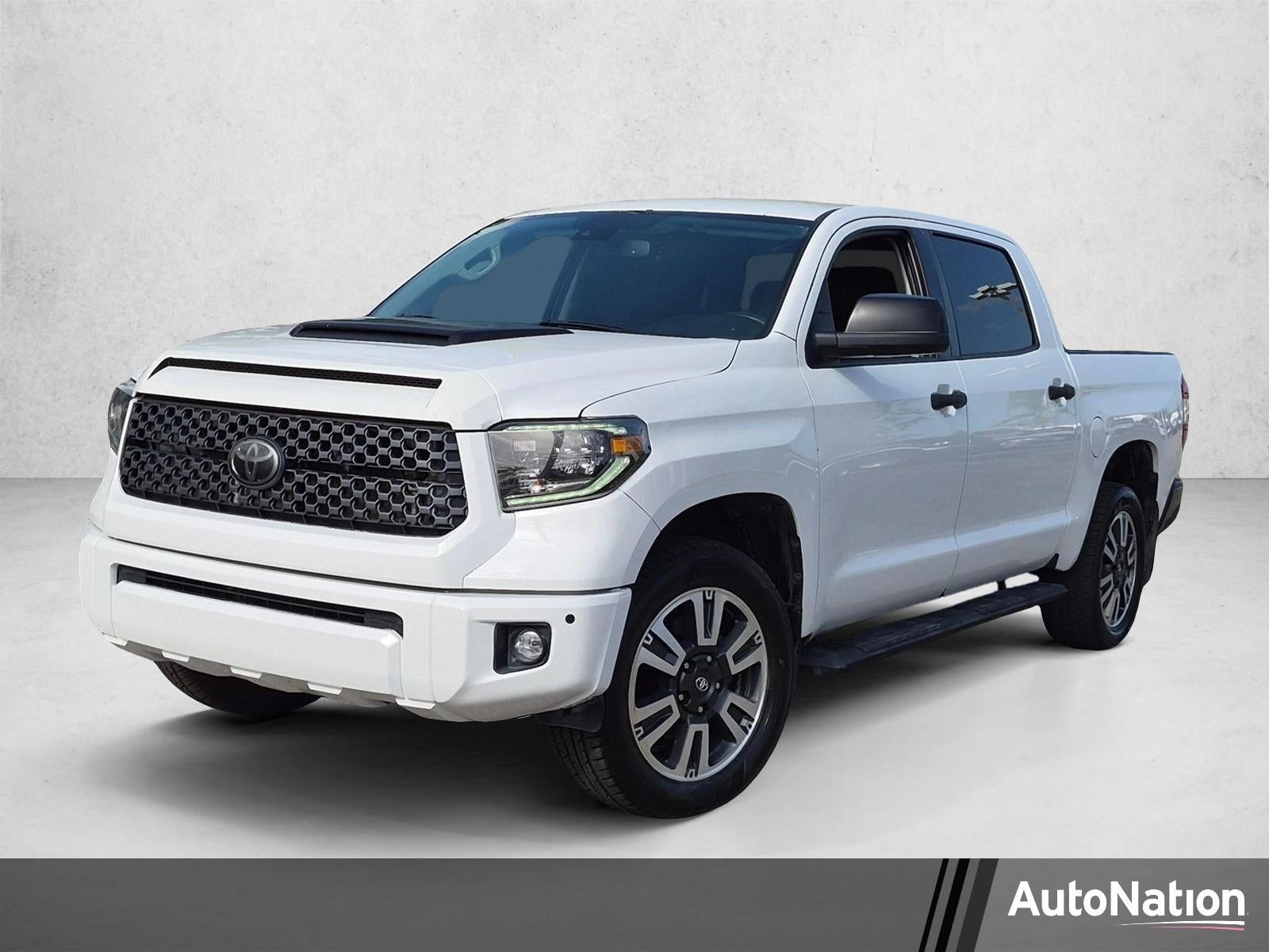 2020 Toyota Tundra 2WD 2WD SR5 CrewMax 5.5' Bed 5.7L (SE)