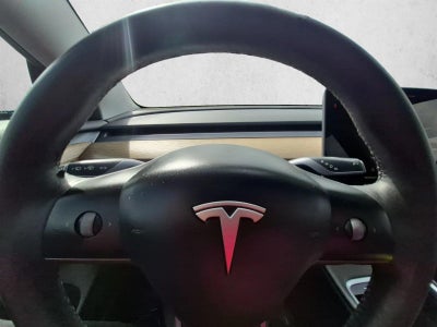 2023 Tesla Model 3 RWD