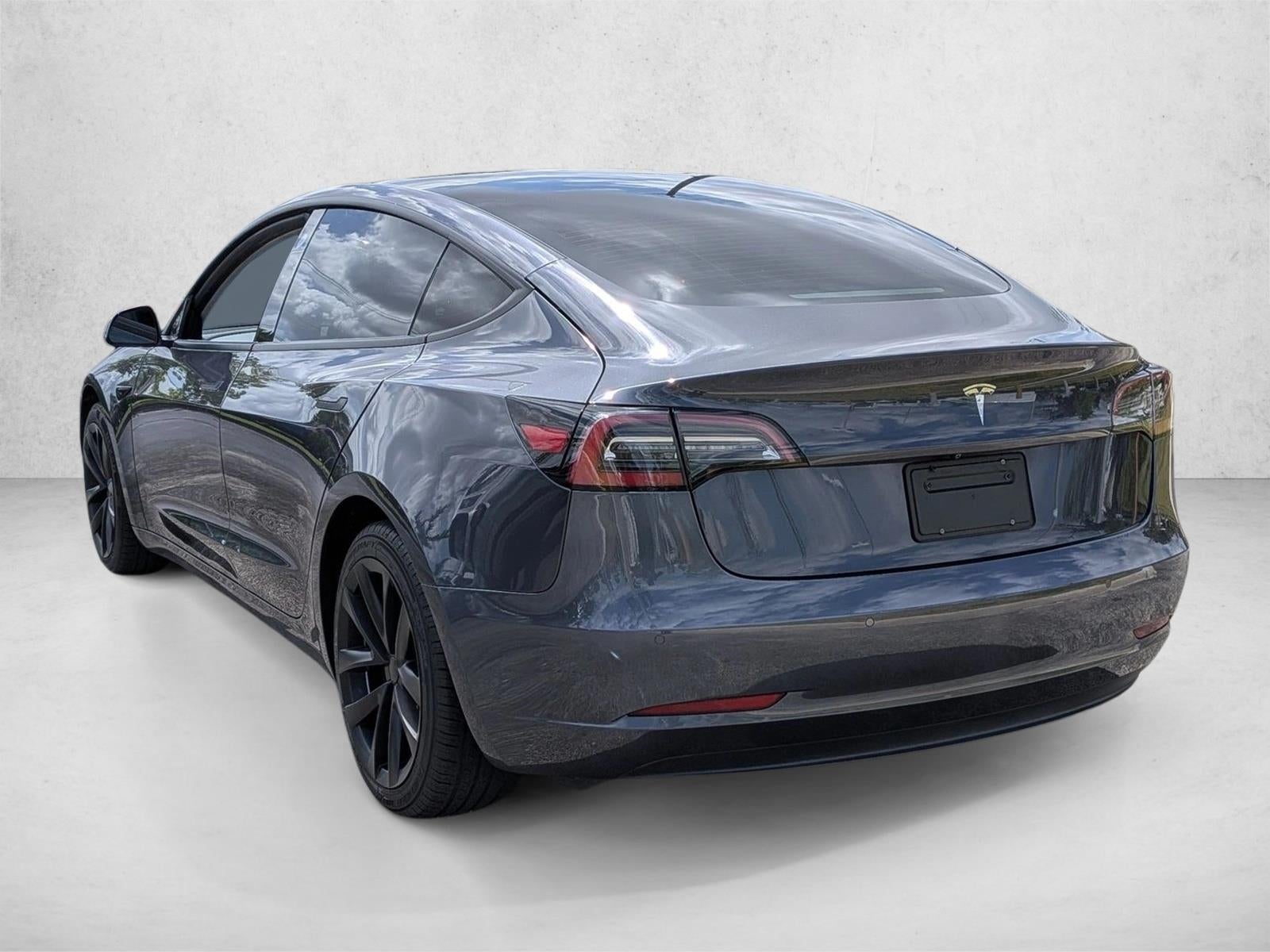 2021 Tesla Model 3 Standard Range Plus RWD