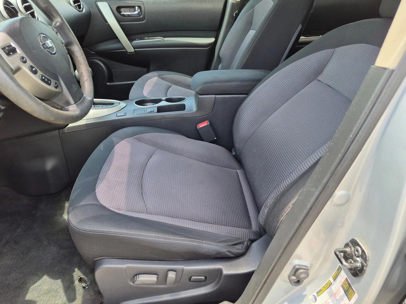 2013 Nissan Rogue FWD 4dr SV