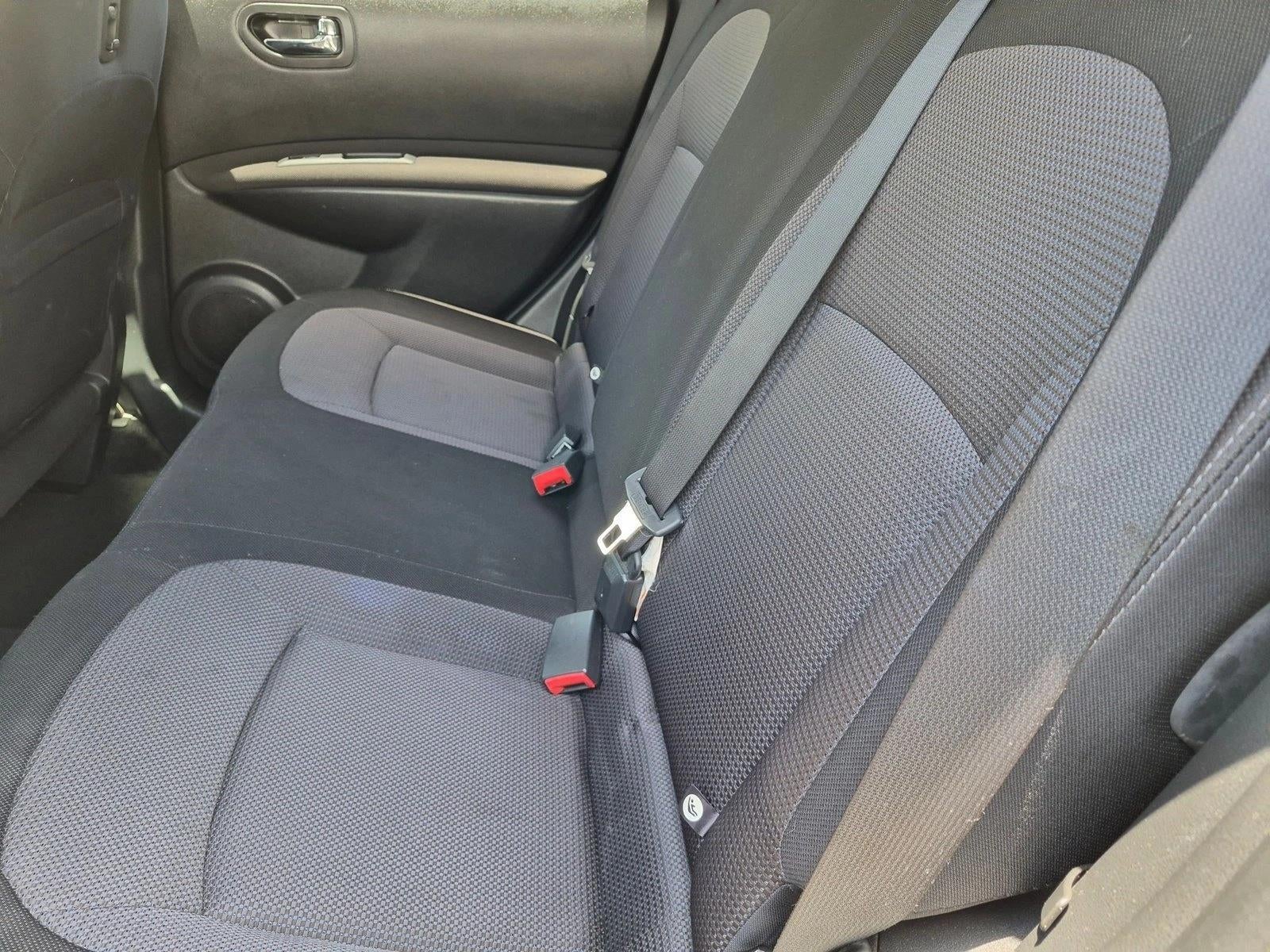 2013 Nissan Rogue FWD 4dr SV
