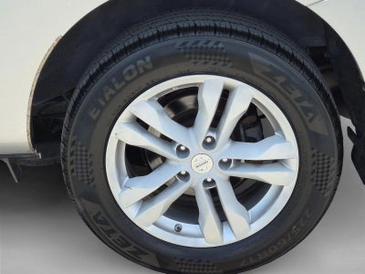 2013 Nissan Rogue FWD 4dr SV