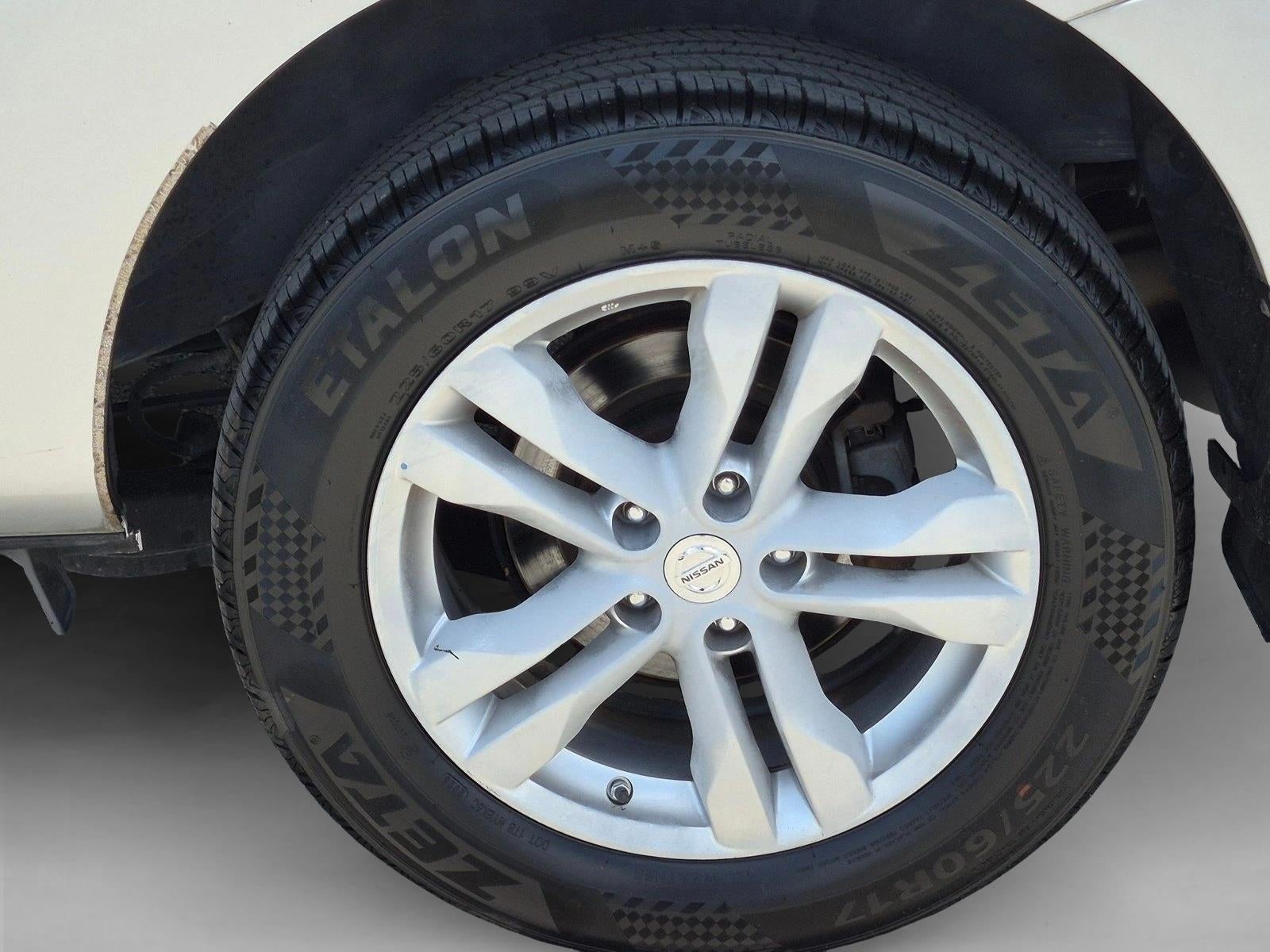 2013 Nissan Rogue FWD 4dr SV