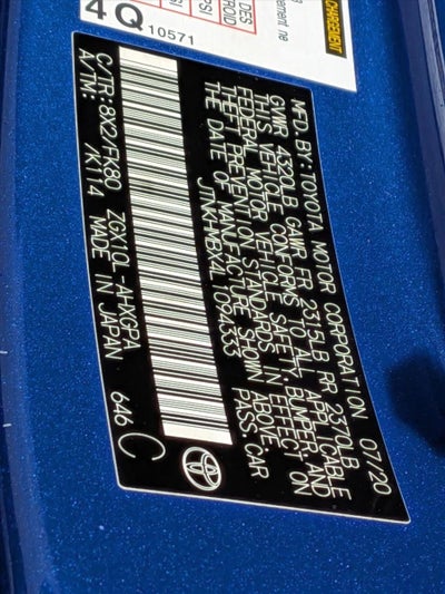 2020 Toyota C-HR XLE FWD (Natl)